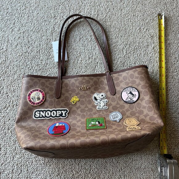 NWT Coach x Peanuts Limited Edition Monogram Tote – 75th Anniversary Snoopy - Picture 14 of 15